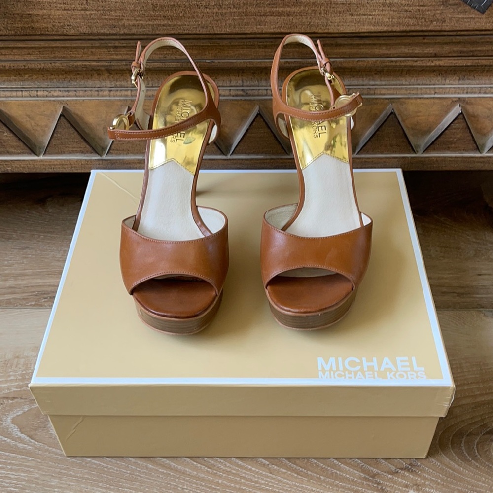 Michael Kors leather heels